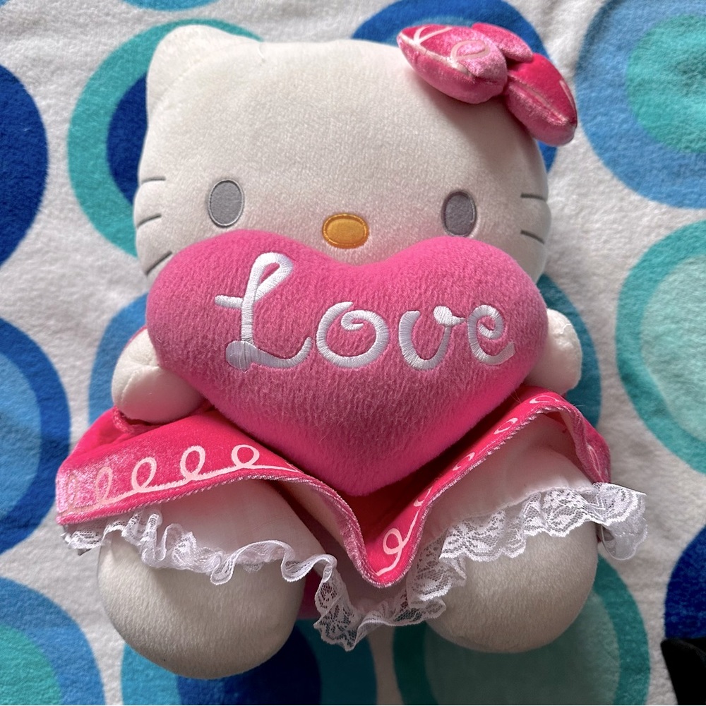 Hello kitty plush